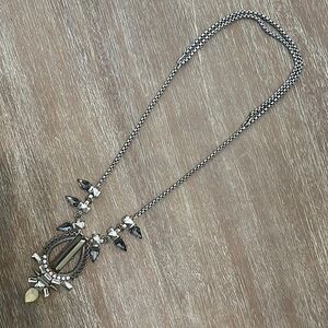 Stella & Dot Eclipse Necklace. Can be worn 3 ways!